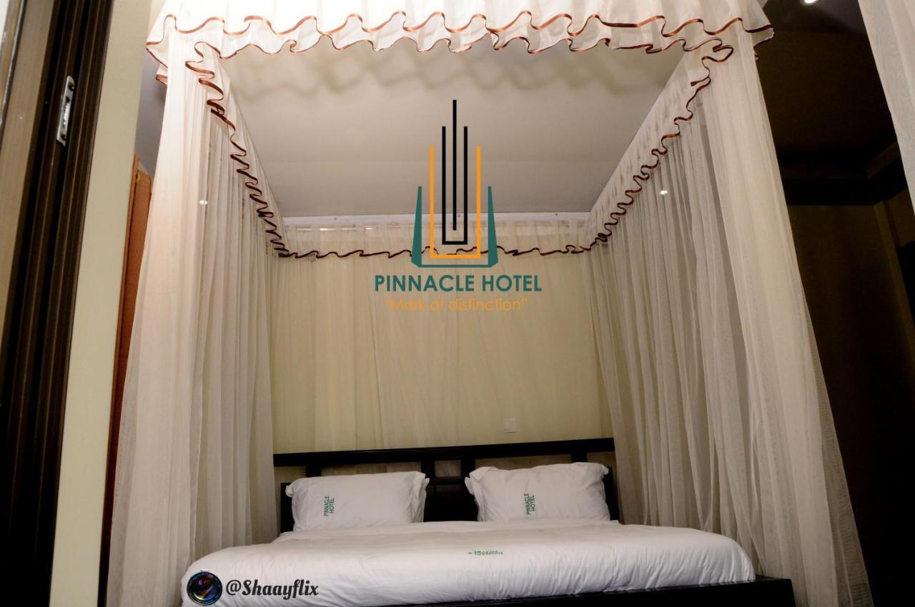 Pinnacle Hotel Mbarara Exterior foto